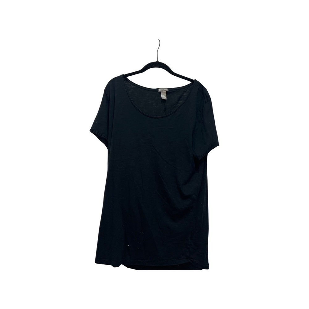 2 FOR 1 DEAL: H&M low collared/scoop men's shirts size large. Loose fit.
